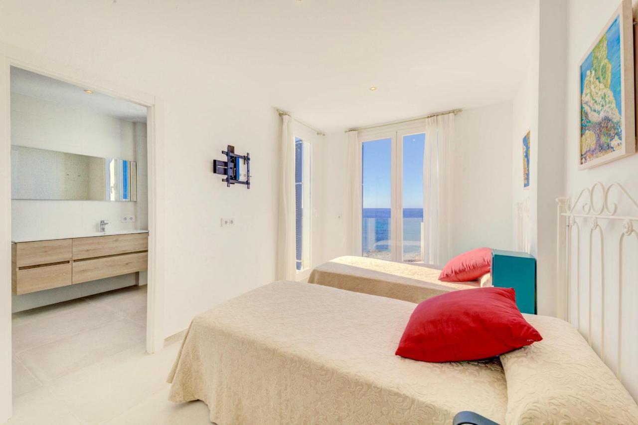 Beachfront Apartment Migjorn Cel By Sealand Villas Colonia de Sant Jordi Exteriör bild